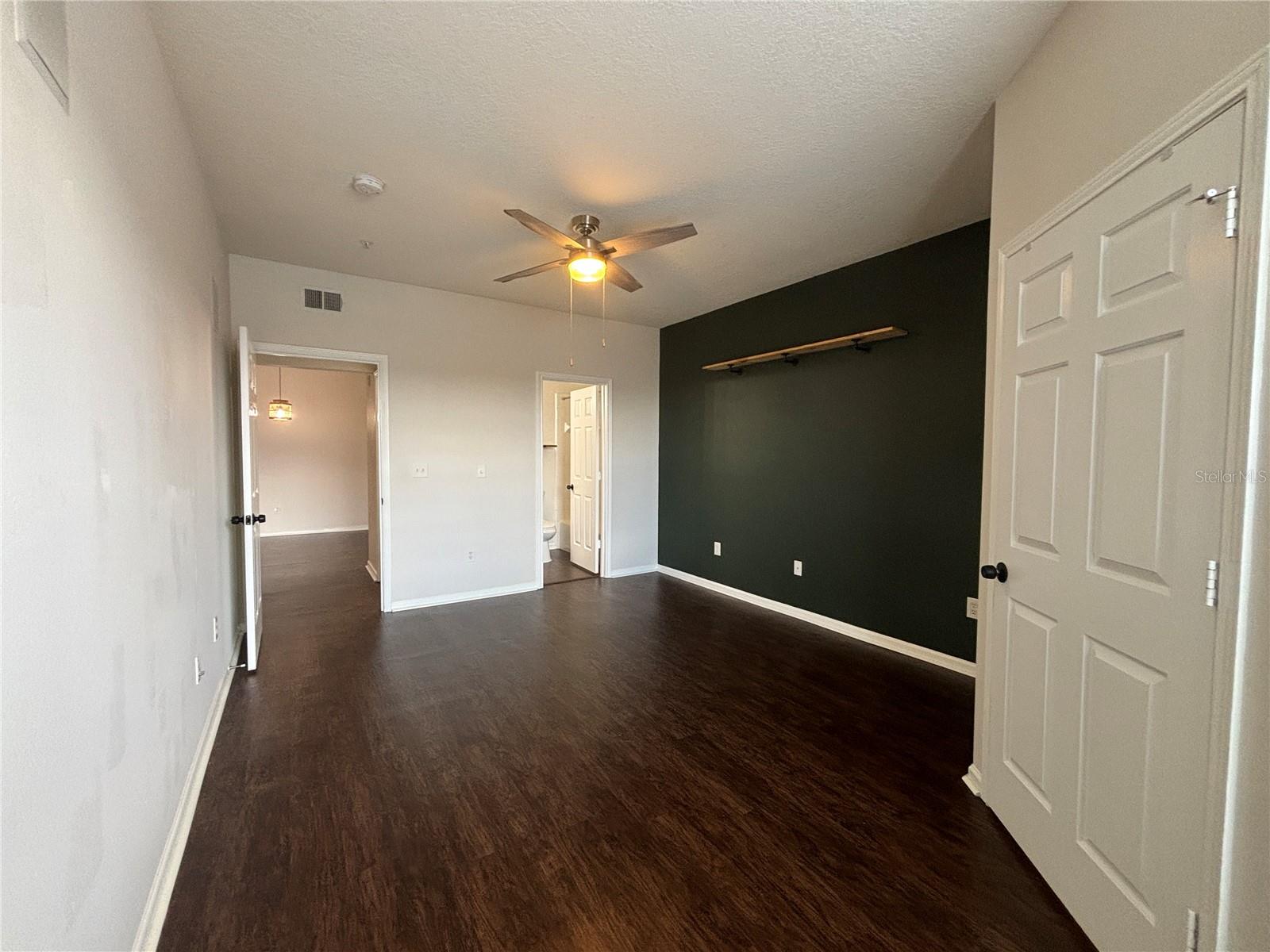 Image 14 of 22 For 14226 Fredricksburg Drive 205