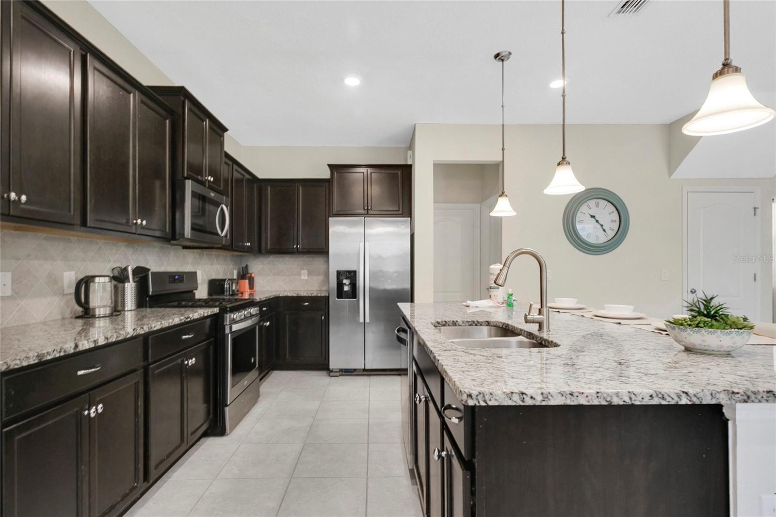 Image 13 of 36 For 5481 Misty Oak Circle