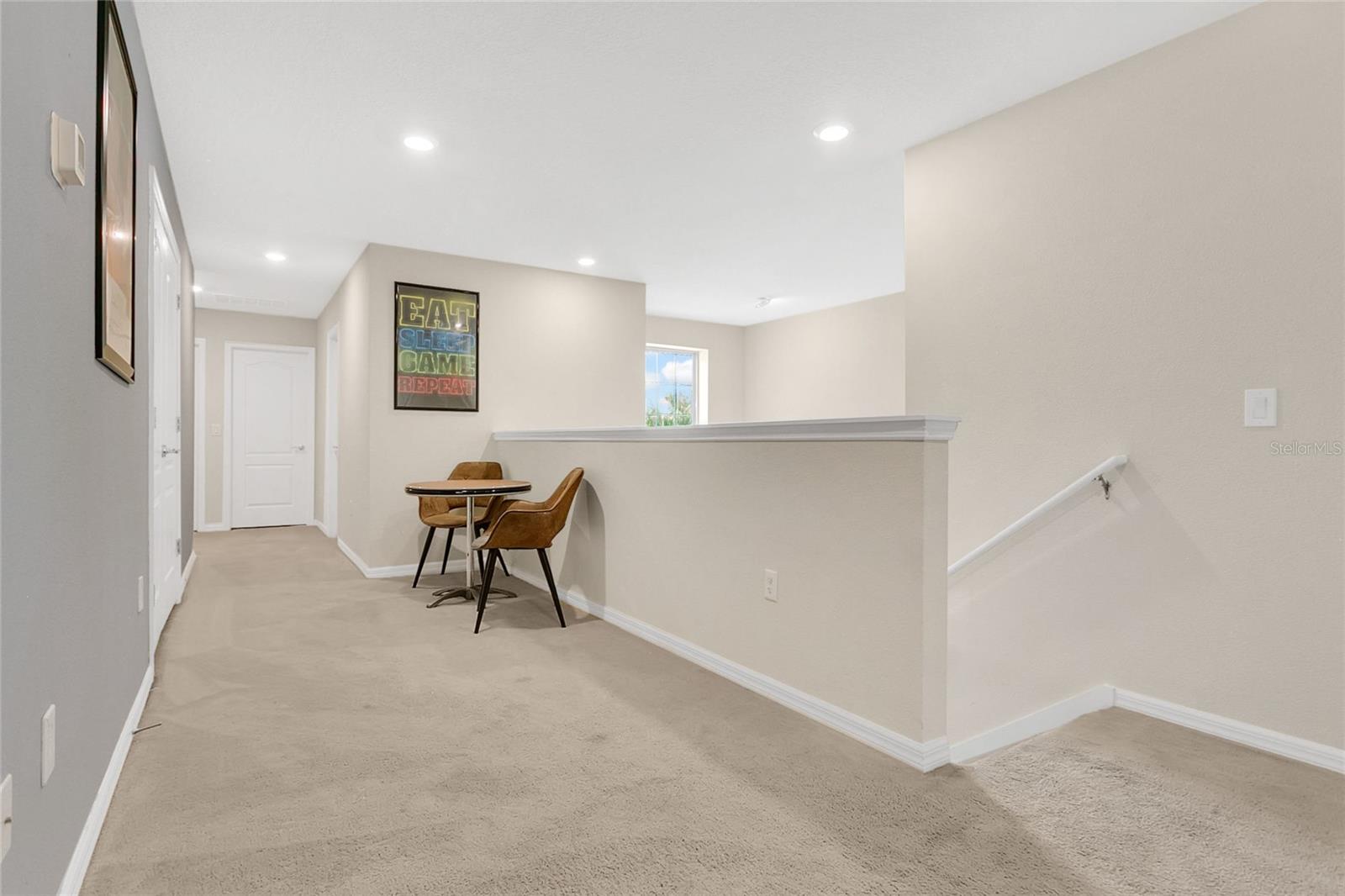 Image 16 of 36 For 5481 Misty Oak Circle