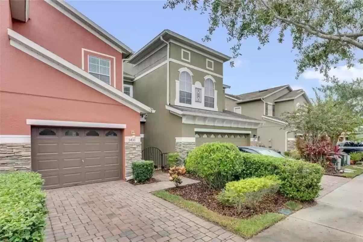 Image 3 of 23 For 9430 Tawnyberry Street