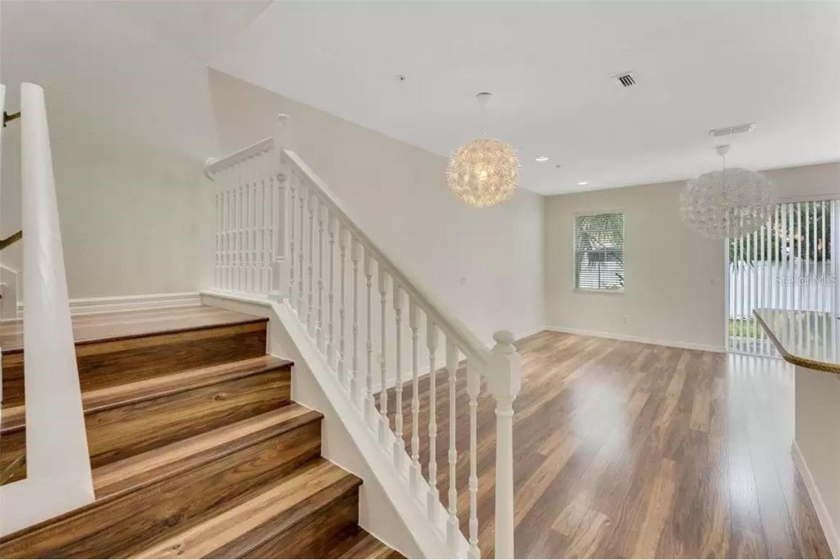 Image 6 of 23 For 9430 Tawnyberry Street