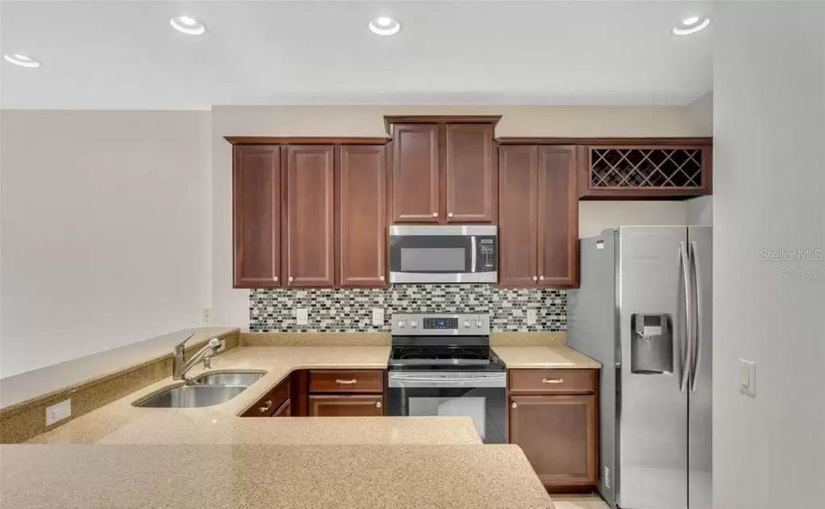 Image 9 of 23 For 9430 Tawnyberry Street
