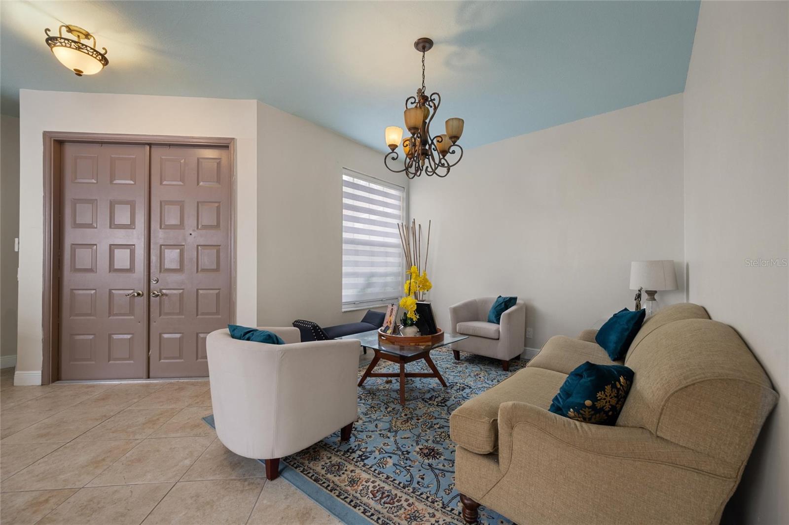 Image 3 of 19 For 7097 Chesapeake Circle