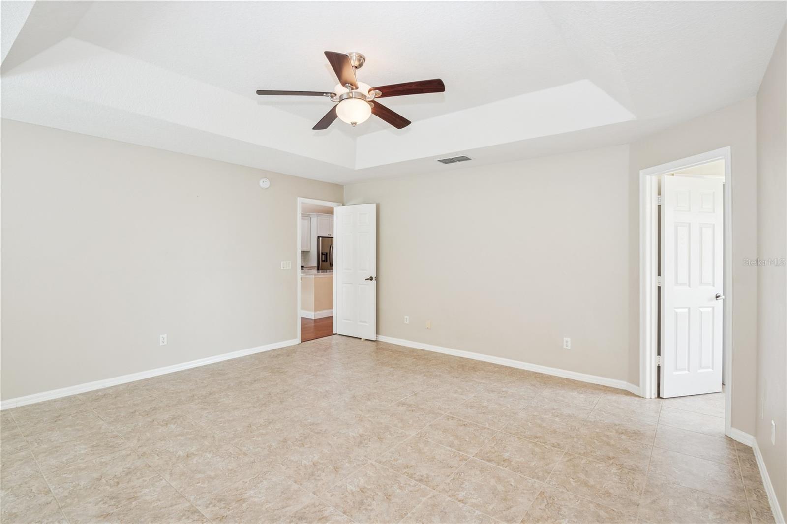 Image 15 of 44 For 1598 River Birch Avenue