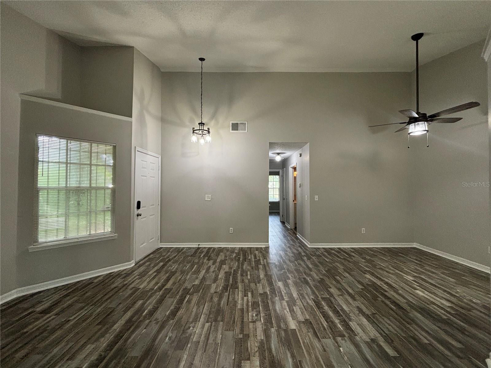 Image 13 of 18 For 9600 River Walk Court