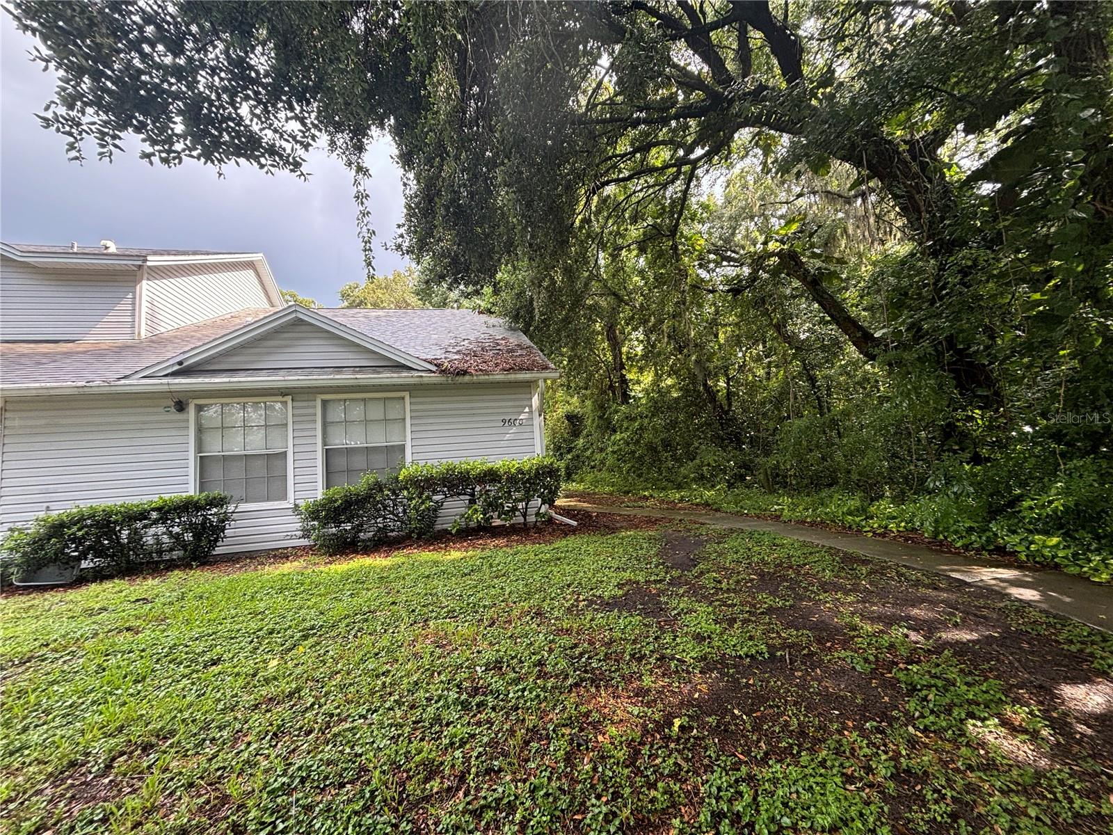 Image 2 of 18 For 9600 River Walk Court