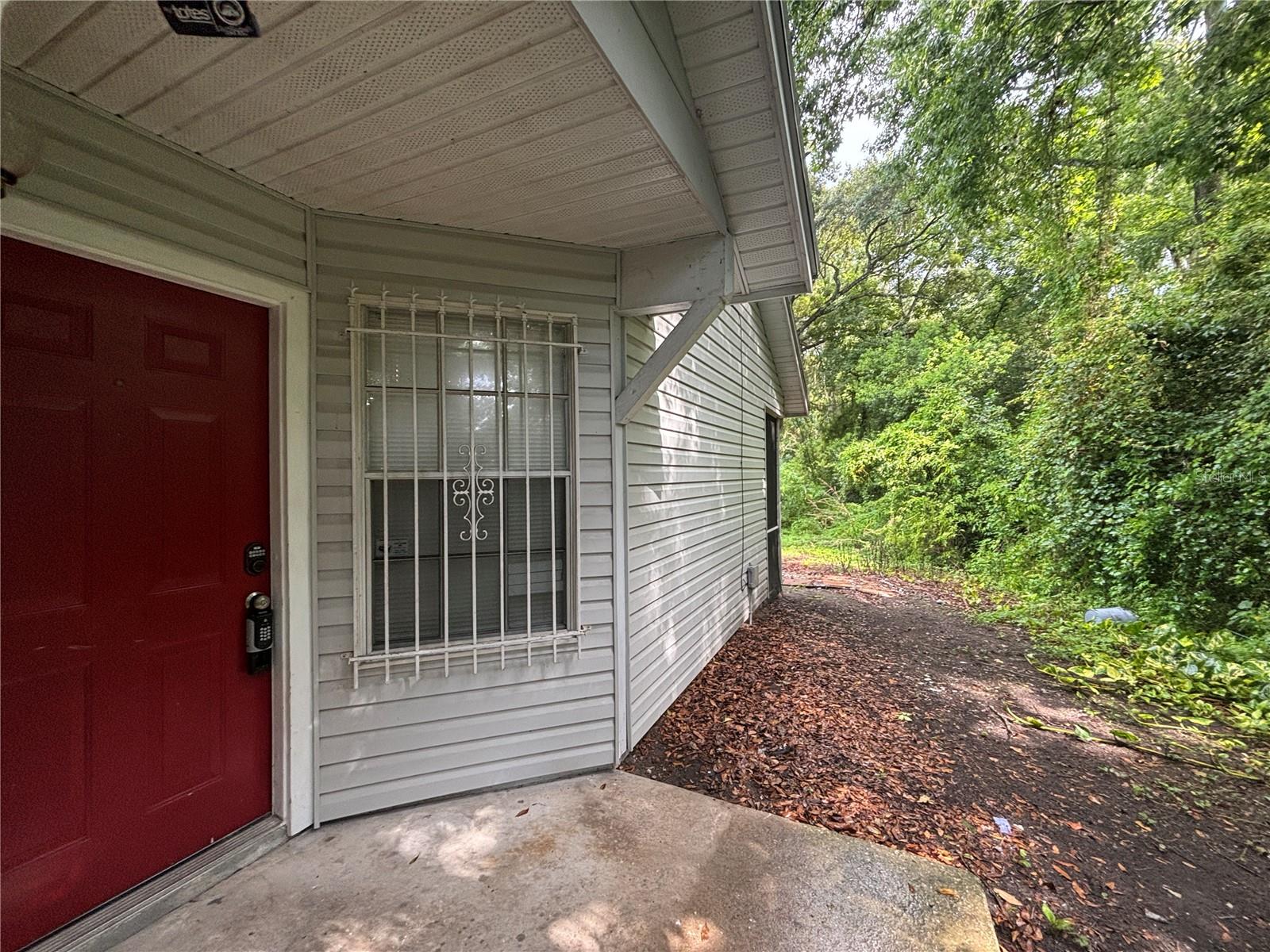 Image 3 of 18 For 9600 River Walk Court