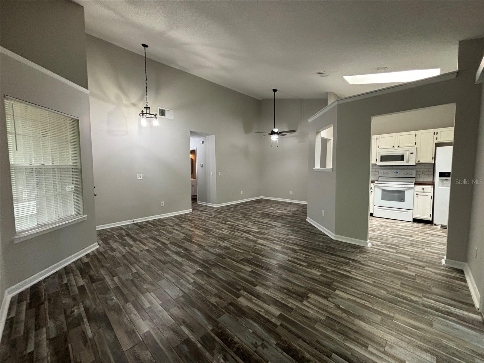 Image 6 of 18 For 9600 River Walk Court