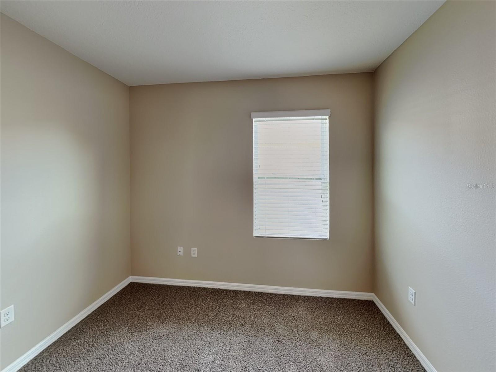 Image 17 of 20 For 473 Nova Drive