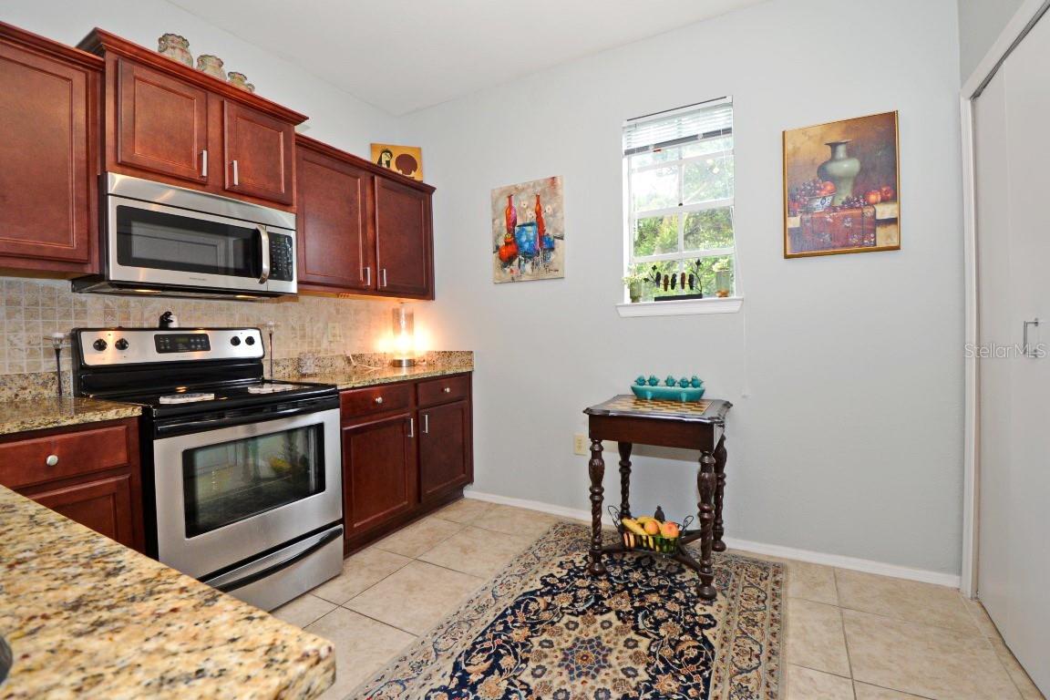 Image 16 of 39 For 1341 Arbor Vista Loop  213
