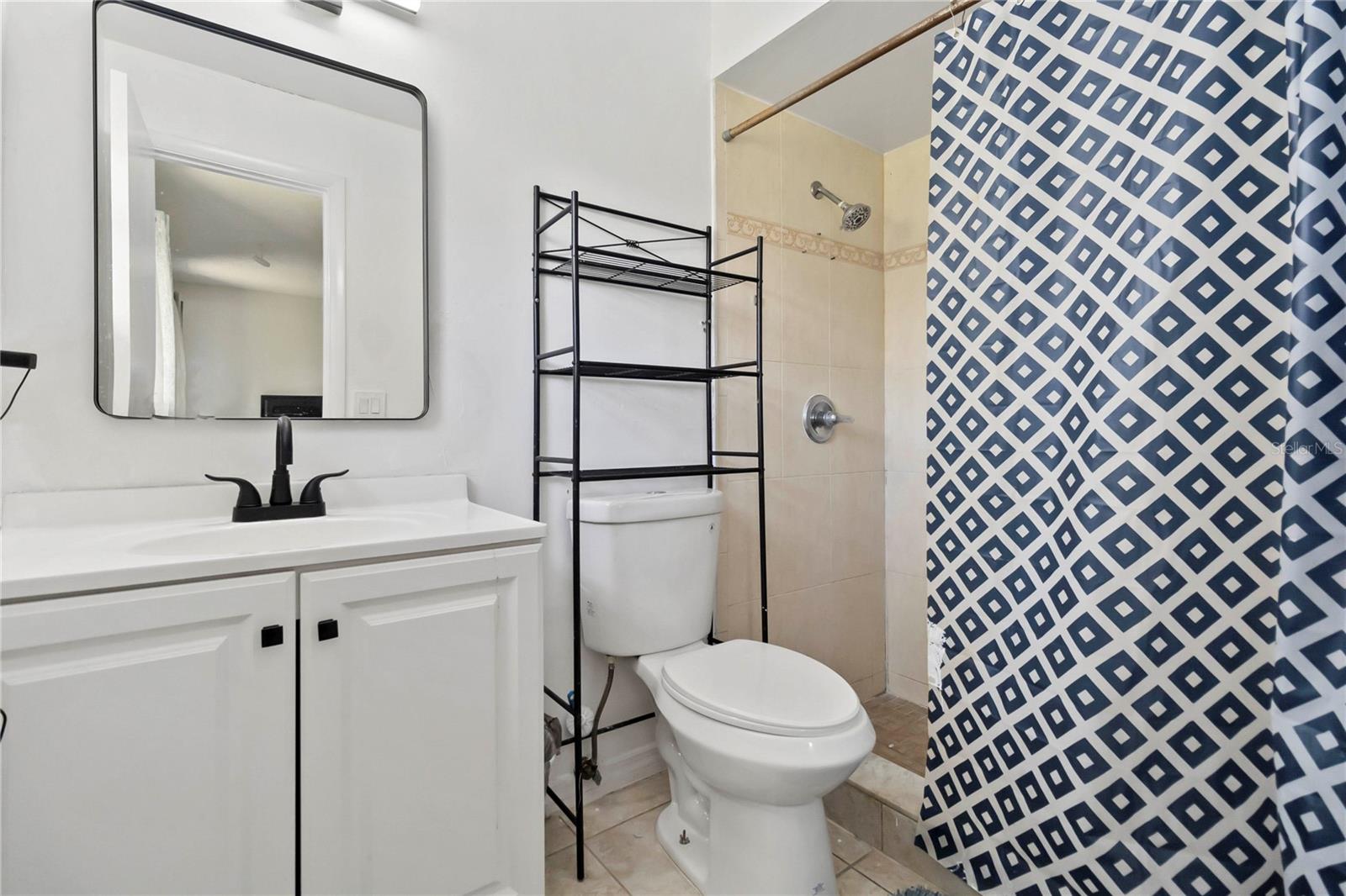 Image 10 of 17 For 283 Gardenia Road
