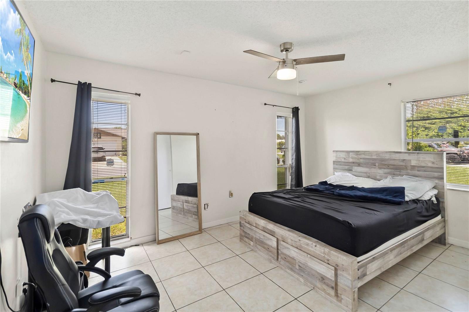 Image 12 of 17 For 283 Gardenia Road