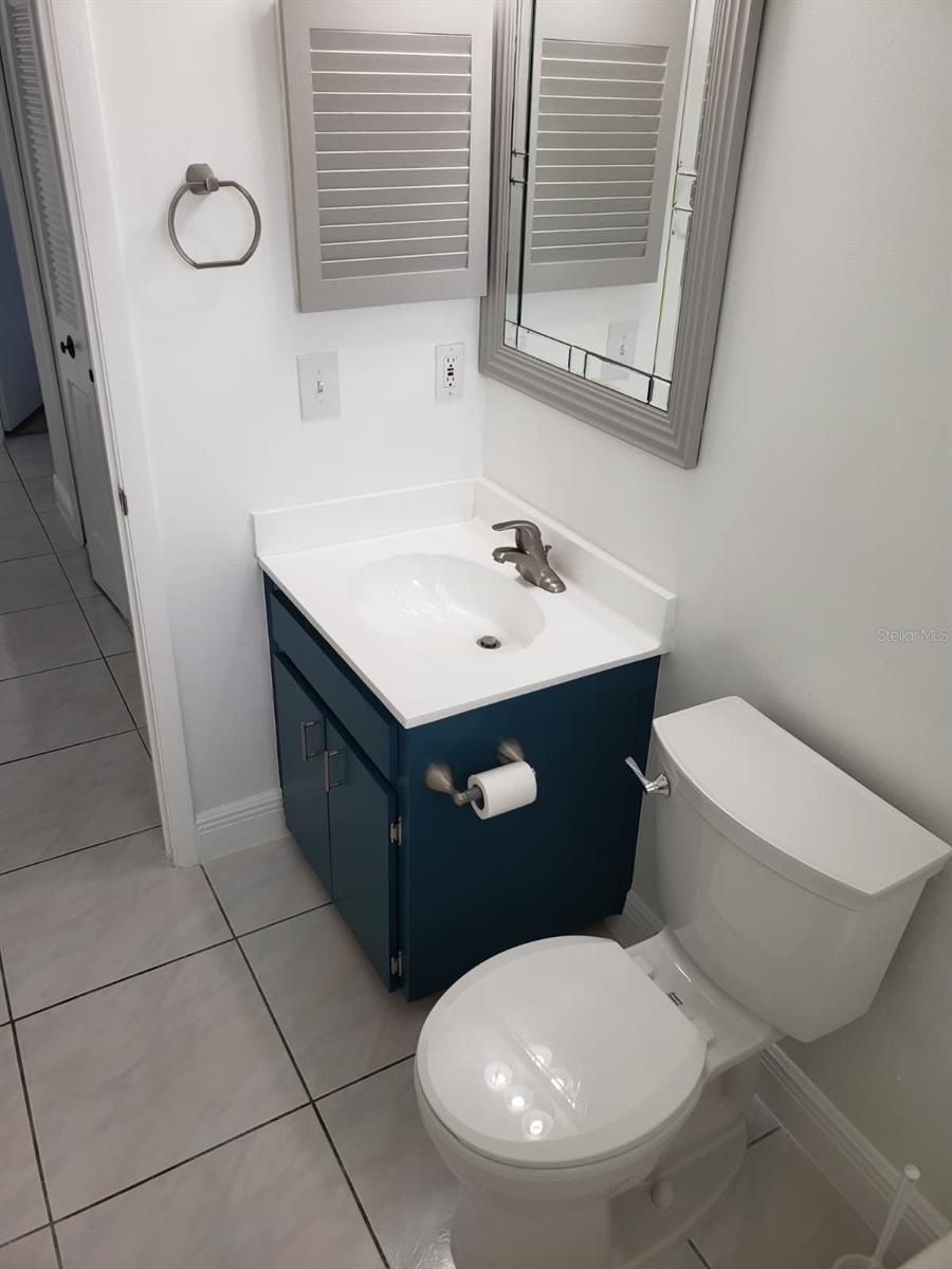 Image 18 of 25 For 7910 Glen Abbey Circle