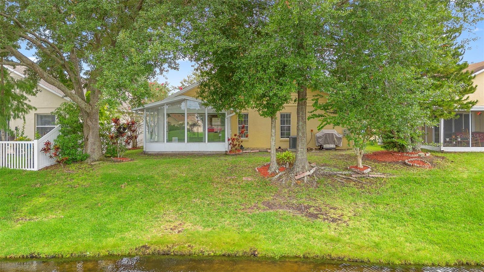 Image 12 of 39 For 13331 Meadowlark Lane