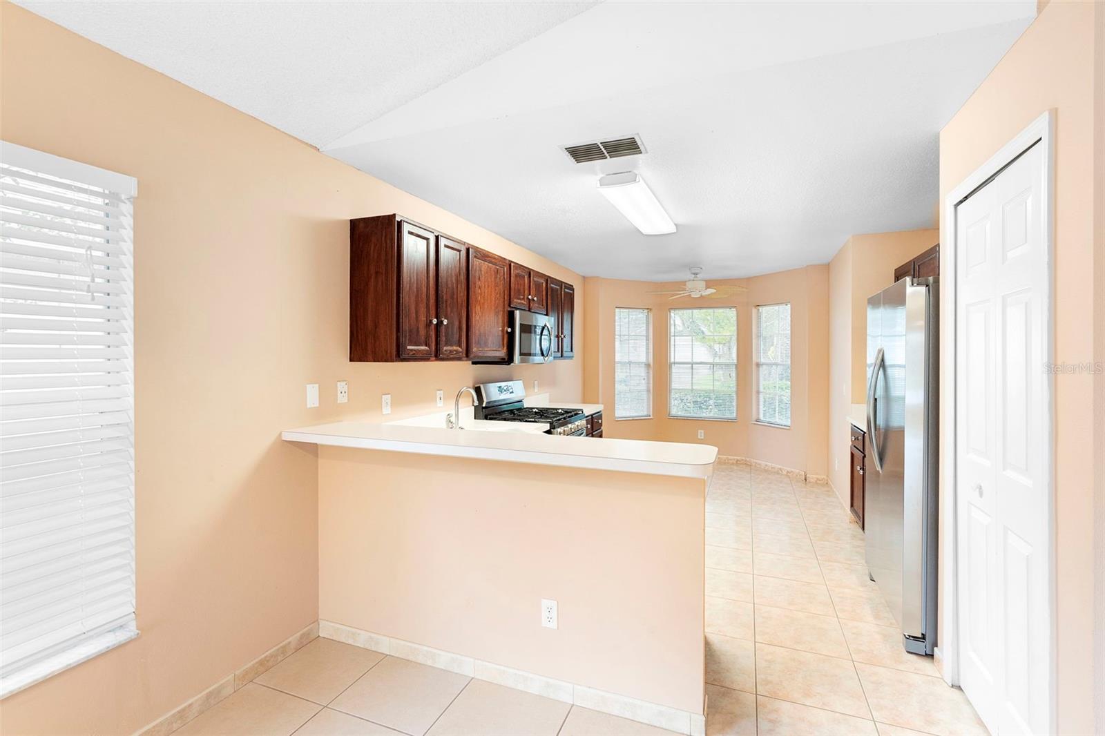 Image 13 of 39 For 13331 Meadowlark Lane