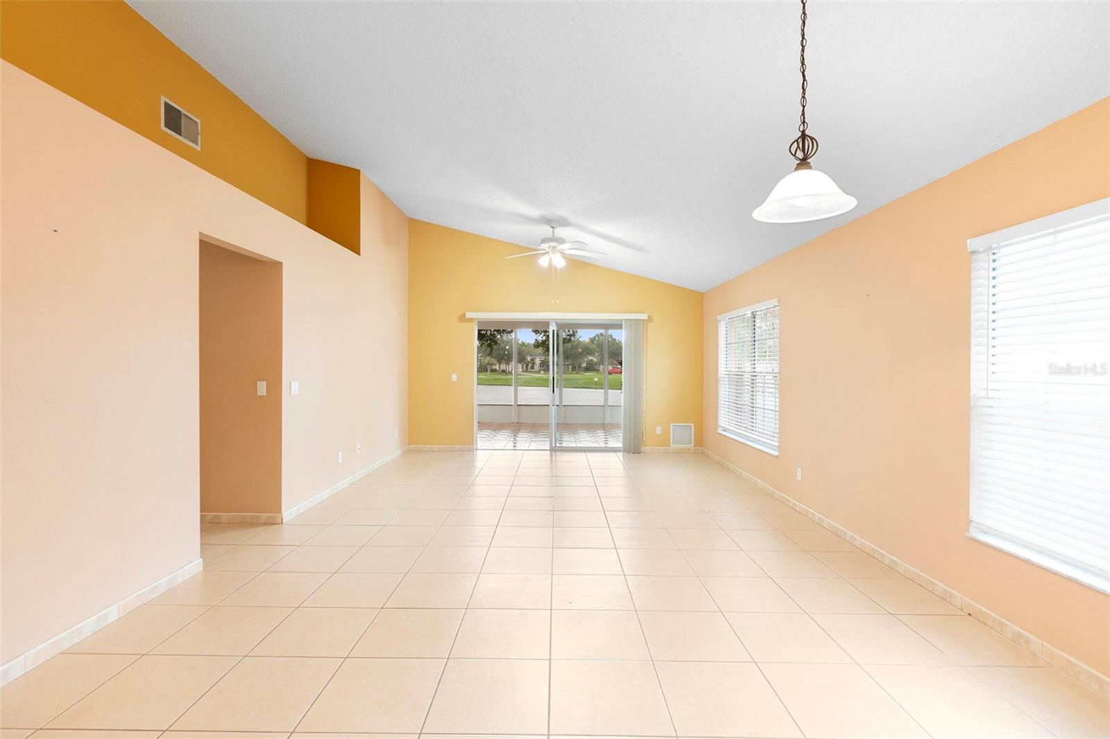 Image 33 of 39 For 13331 Meadowlark Lane