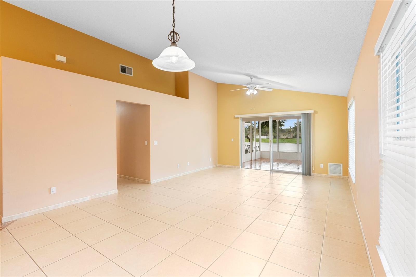 Image 34 of 39 For 13331 Meadowlark Lane