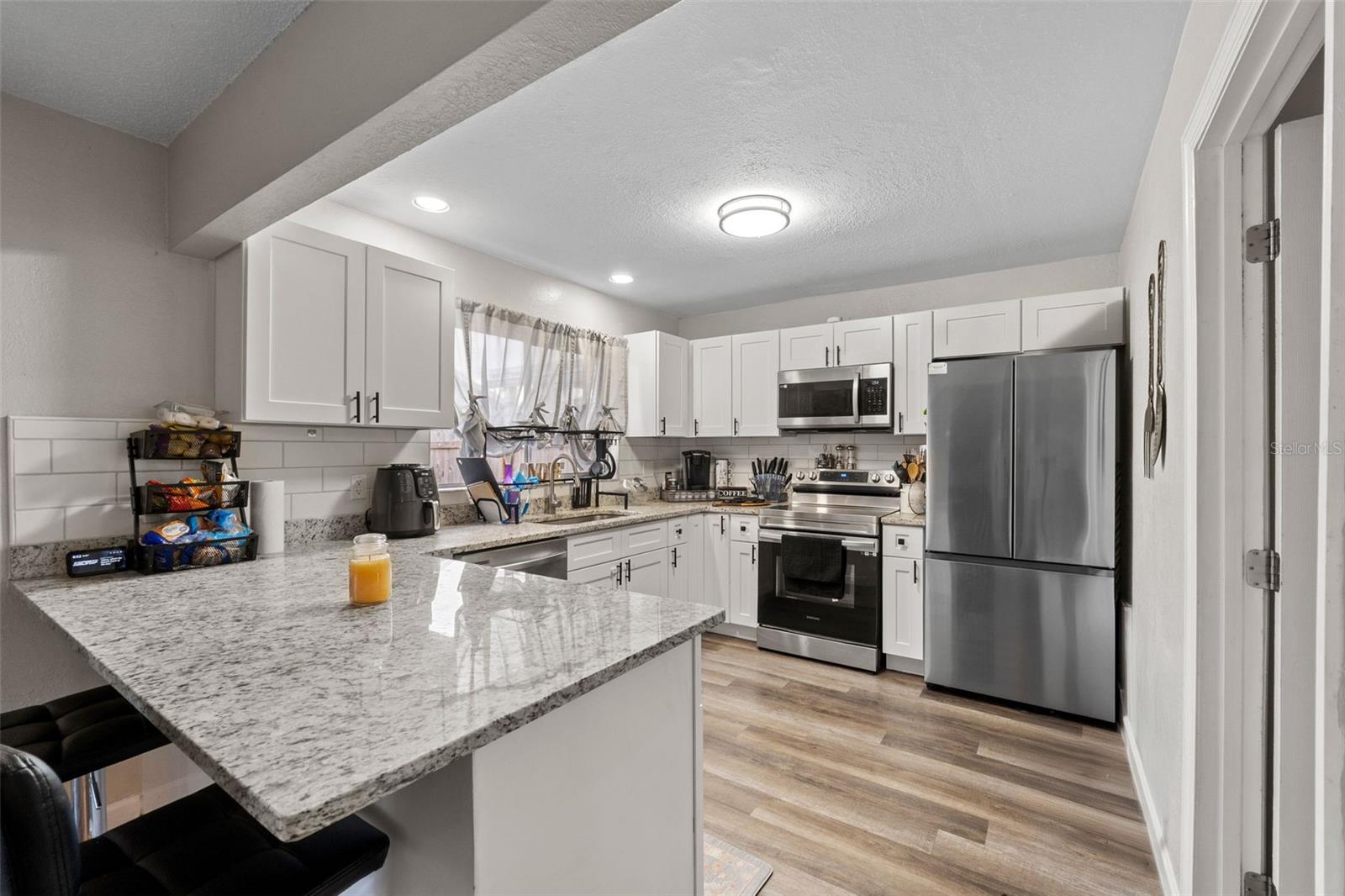 Image 14 of 59 For 2026 San Sebastian Way S