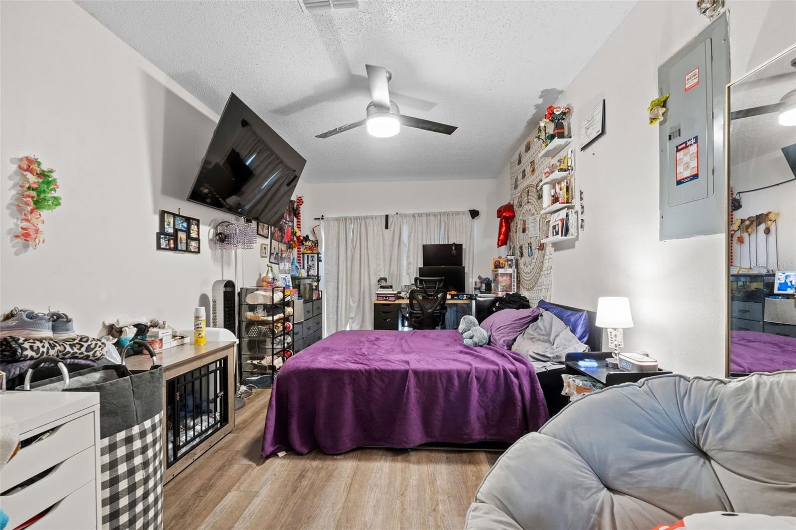 Image 23 of 59 For 2026 San Sebastian Way S