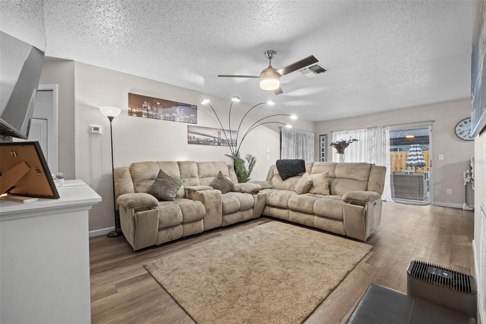 Image 37 of 59 For 2026 San Sebastian Way S