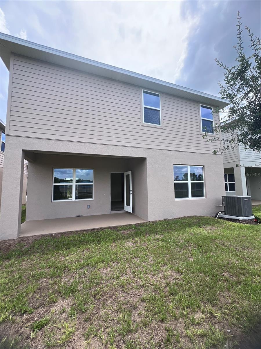 Image 11 of 13 For 4086 Sagefield Drive