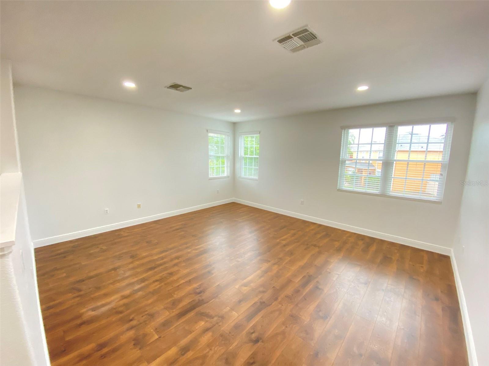 Image 14 of 55 For 13110 Moss Park Ridge Drive