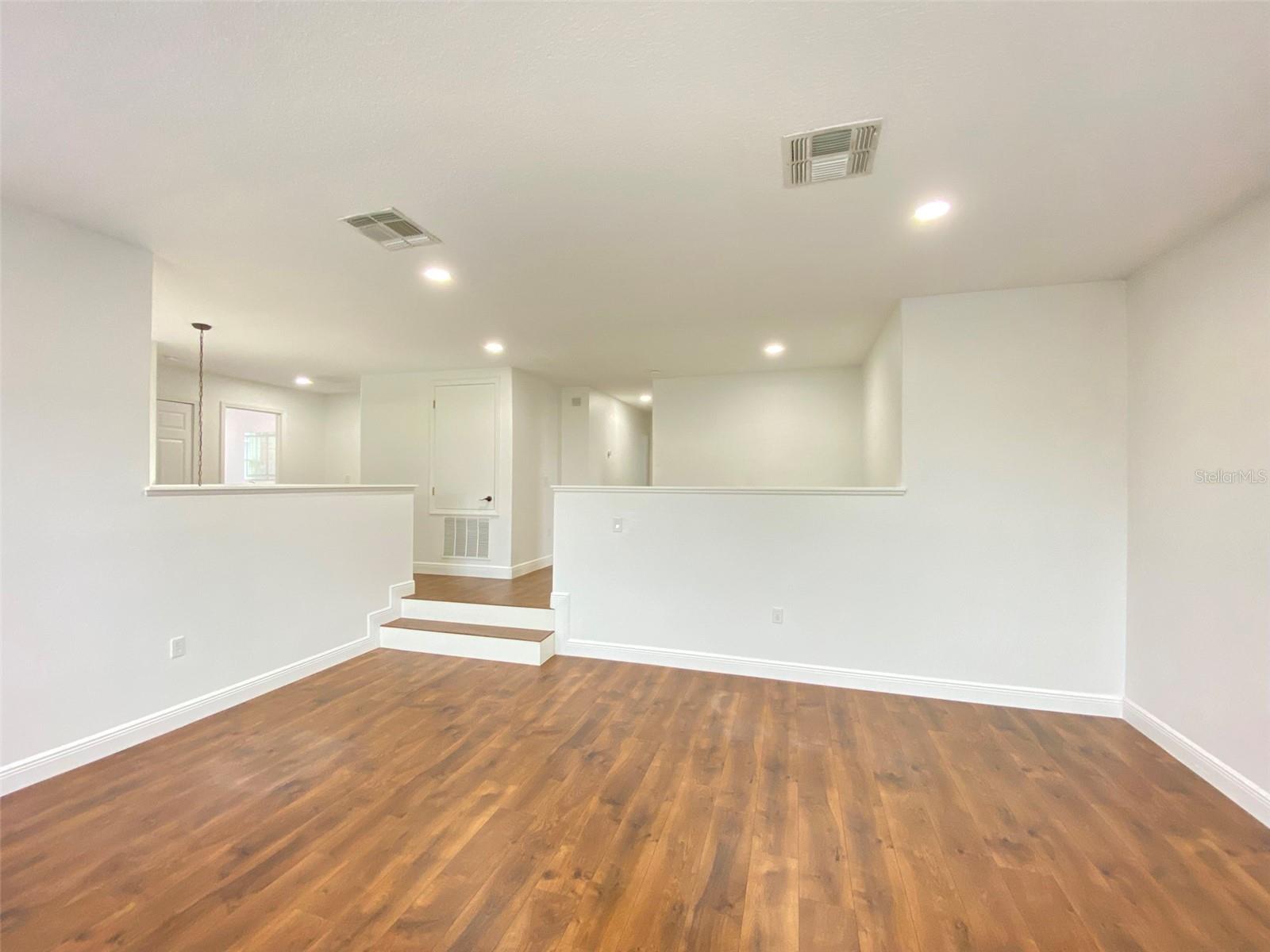 Image 16 of 55 For 13110 Moss Park Ridge Drive