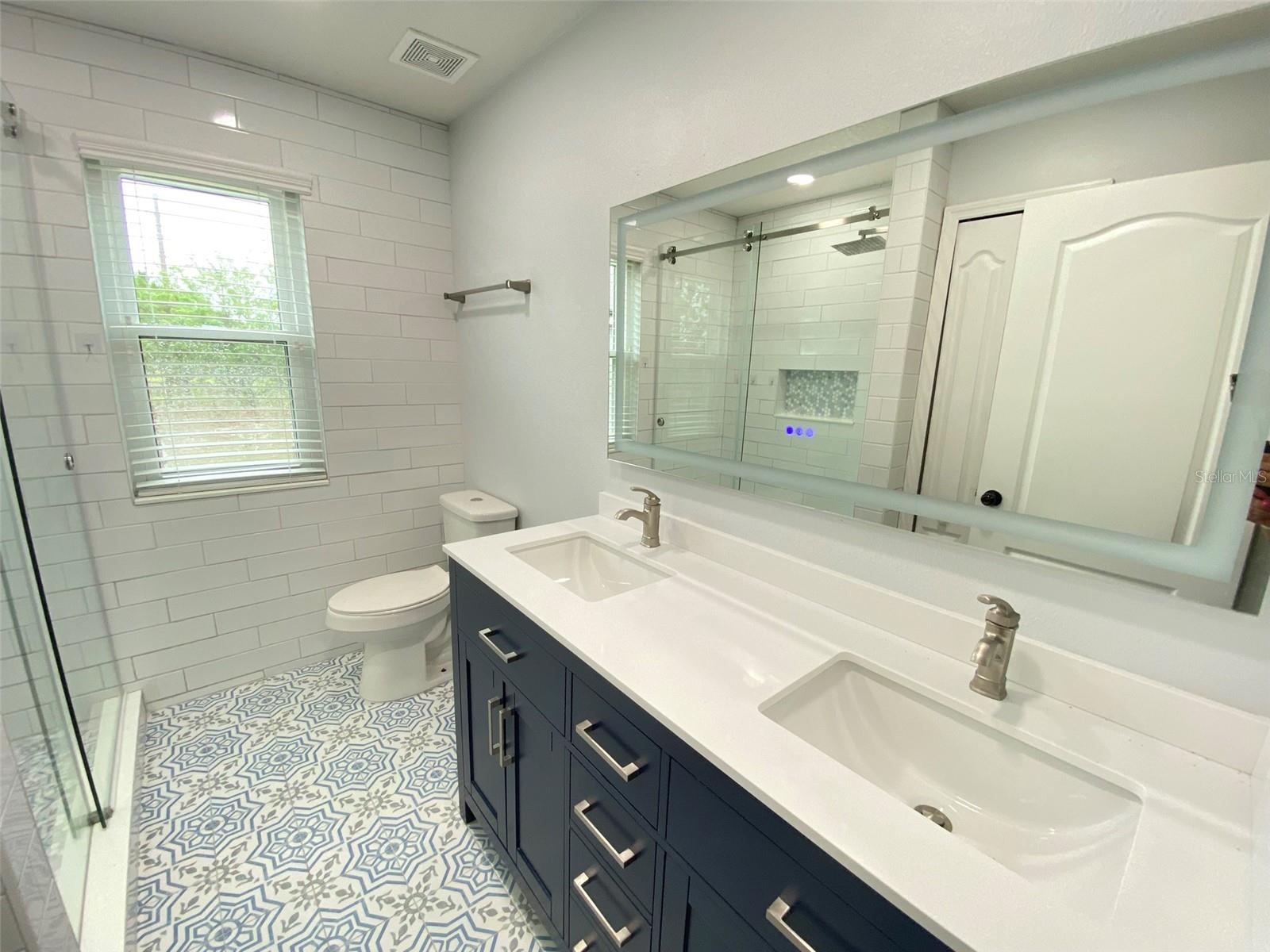 Image 21 of 55 For 13110 Moss Park Ridge Drive