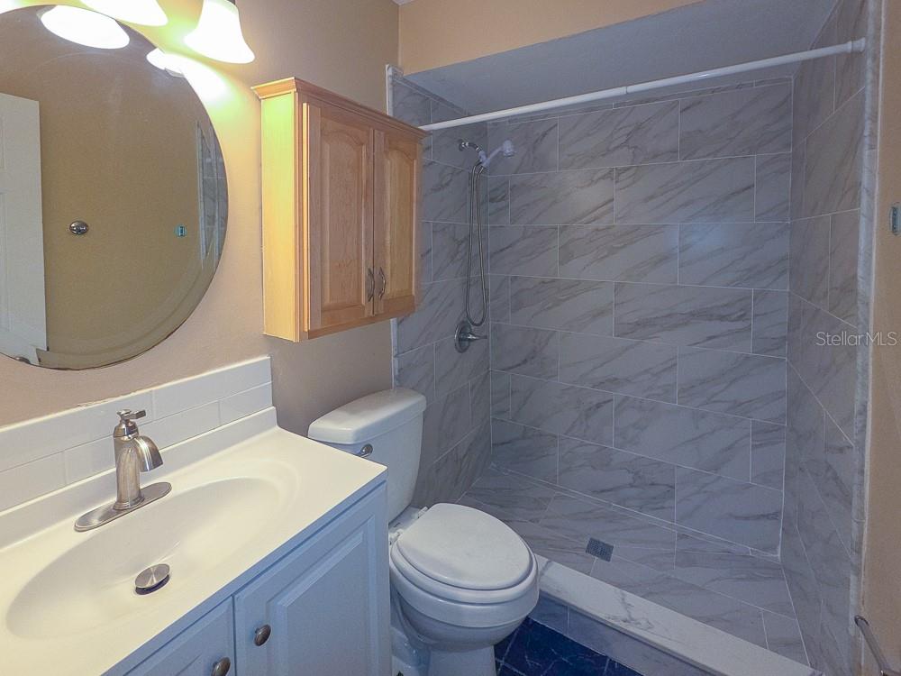 Image 10 of 23 For 152 Springwood Circle D