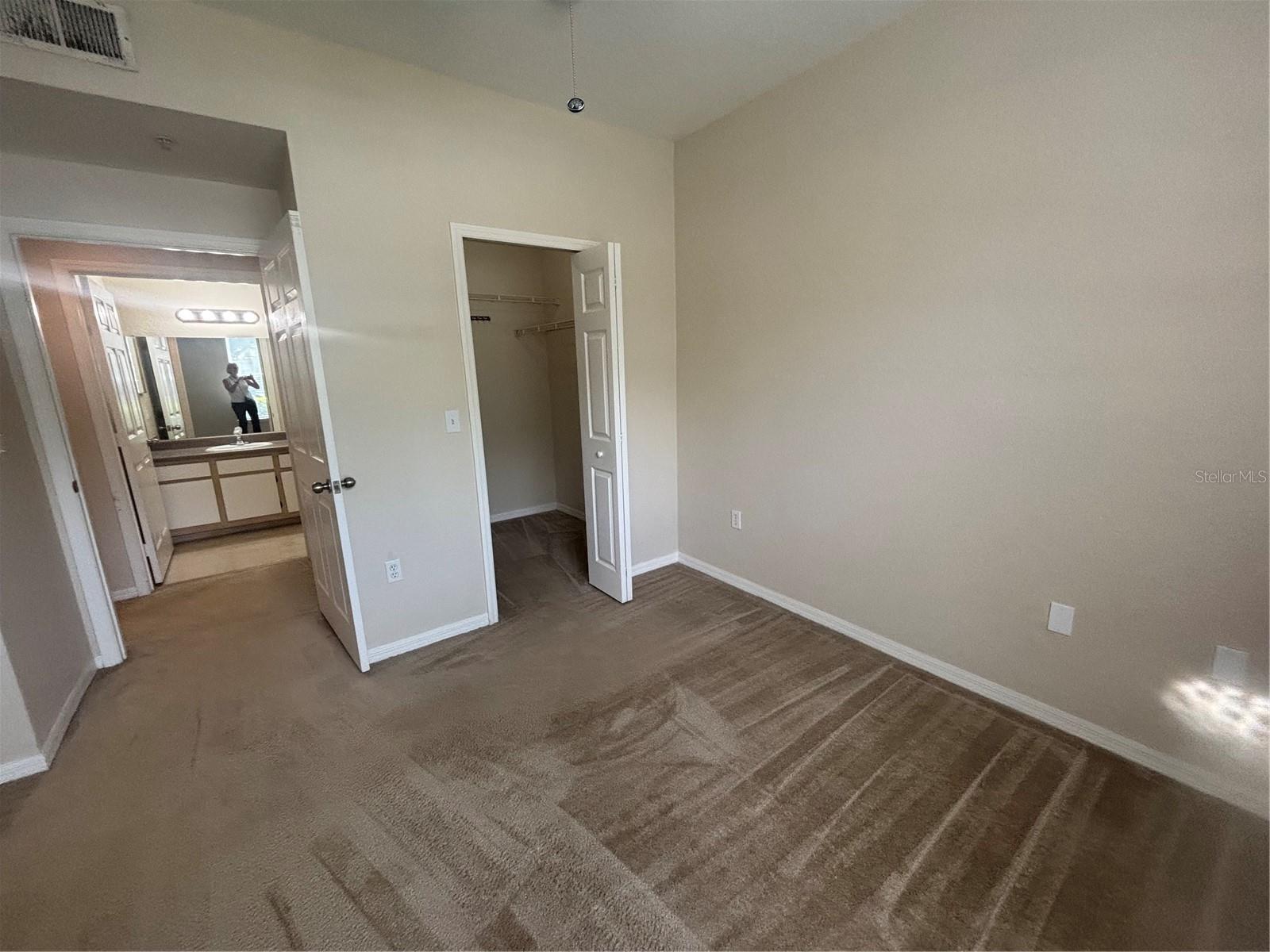 Image 17 of 22 For 6071 Westgate Drive 315