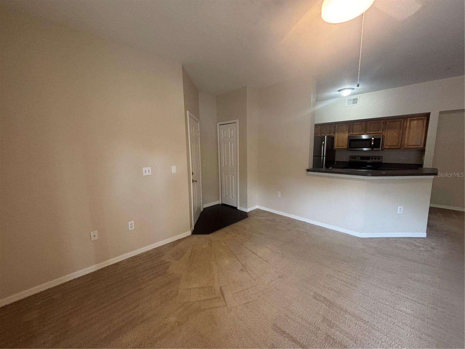 Image 6 of 22 For 6071 Westgate Drive 315
