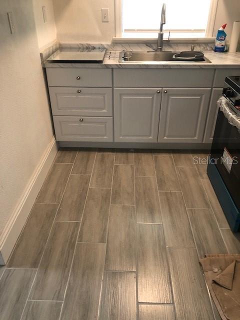 Image 2 of 6 For 812 Menendez Court