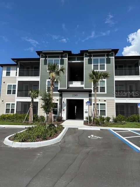 Image 13 of 29 For 2285 Waterfall Court 5-112