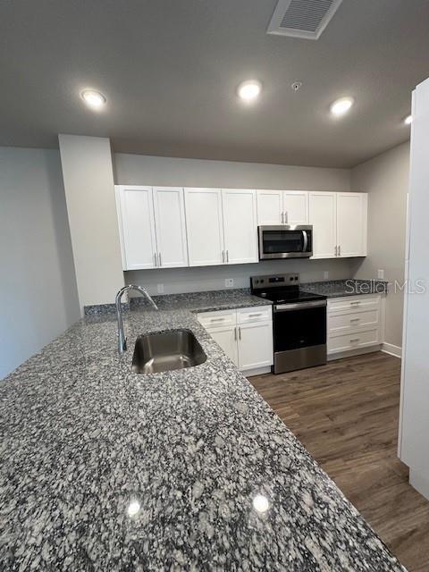 Image 21 of 29 For 2285 Waterfall Court 5-112