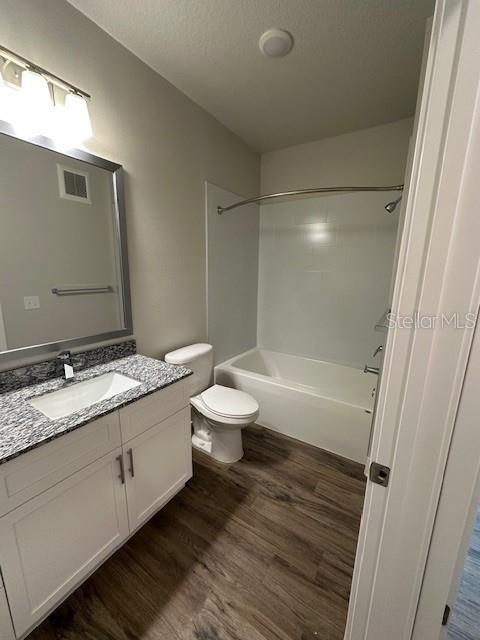 Image 6 of 29 For 2285 Waterfall Court 5-112