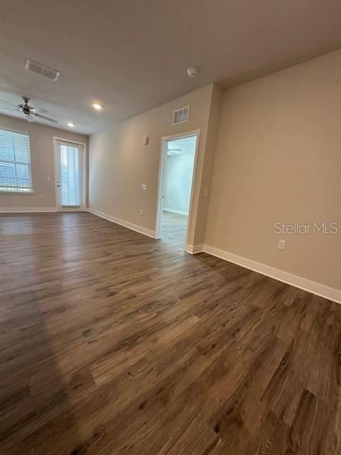 Image 9 of 29 For 2285 Waterfall Court 5-112