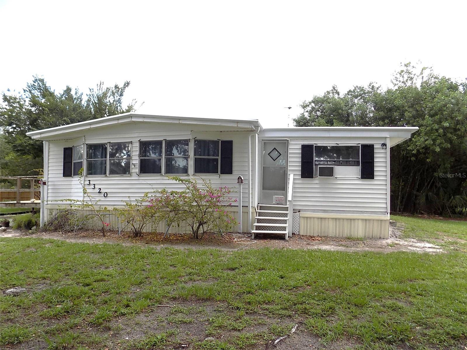 Image 33 of 50 For 3320 Central Boulevard