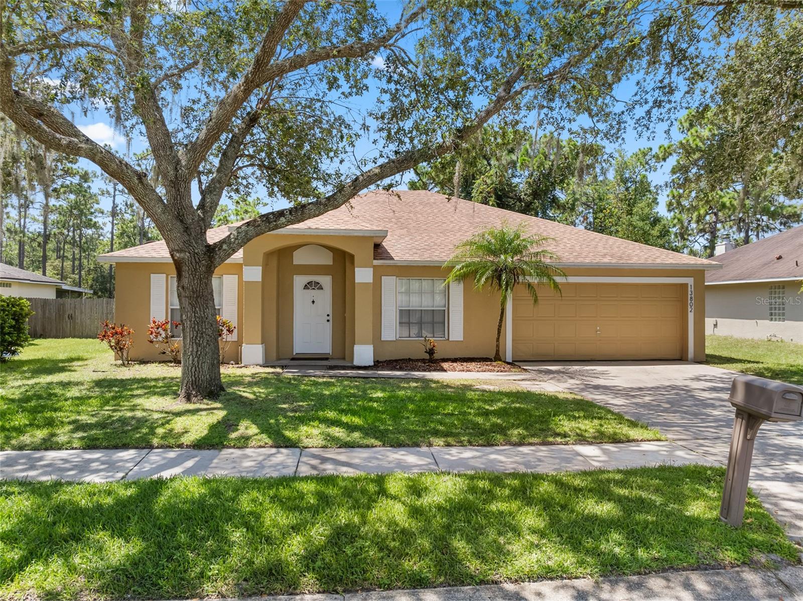 Image 2 of 53 For 13802 Riverpath Grove Dr