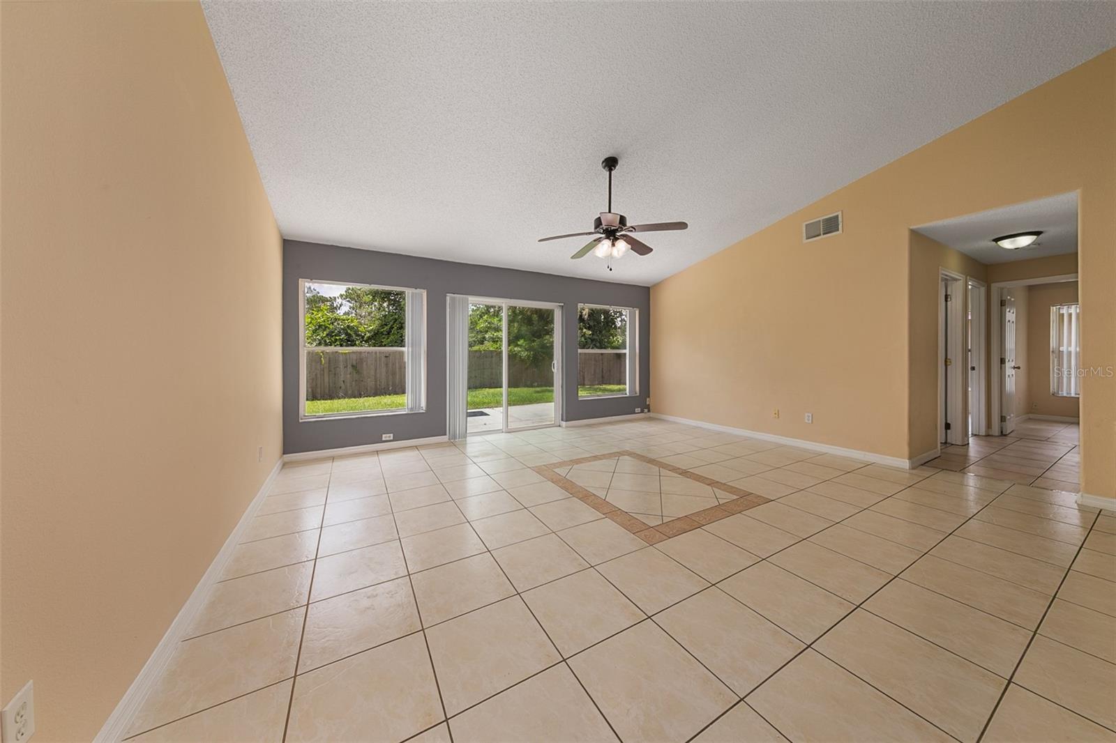 Image 20 of 53 For 13802 Riverpath Grove Dr