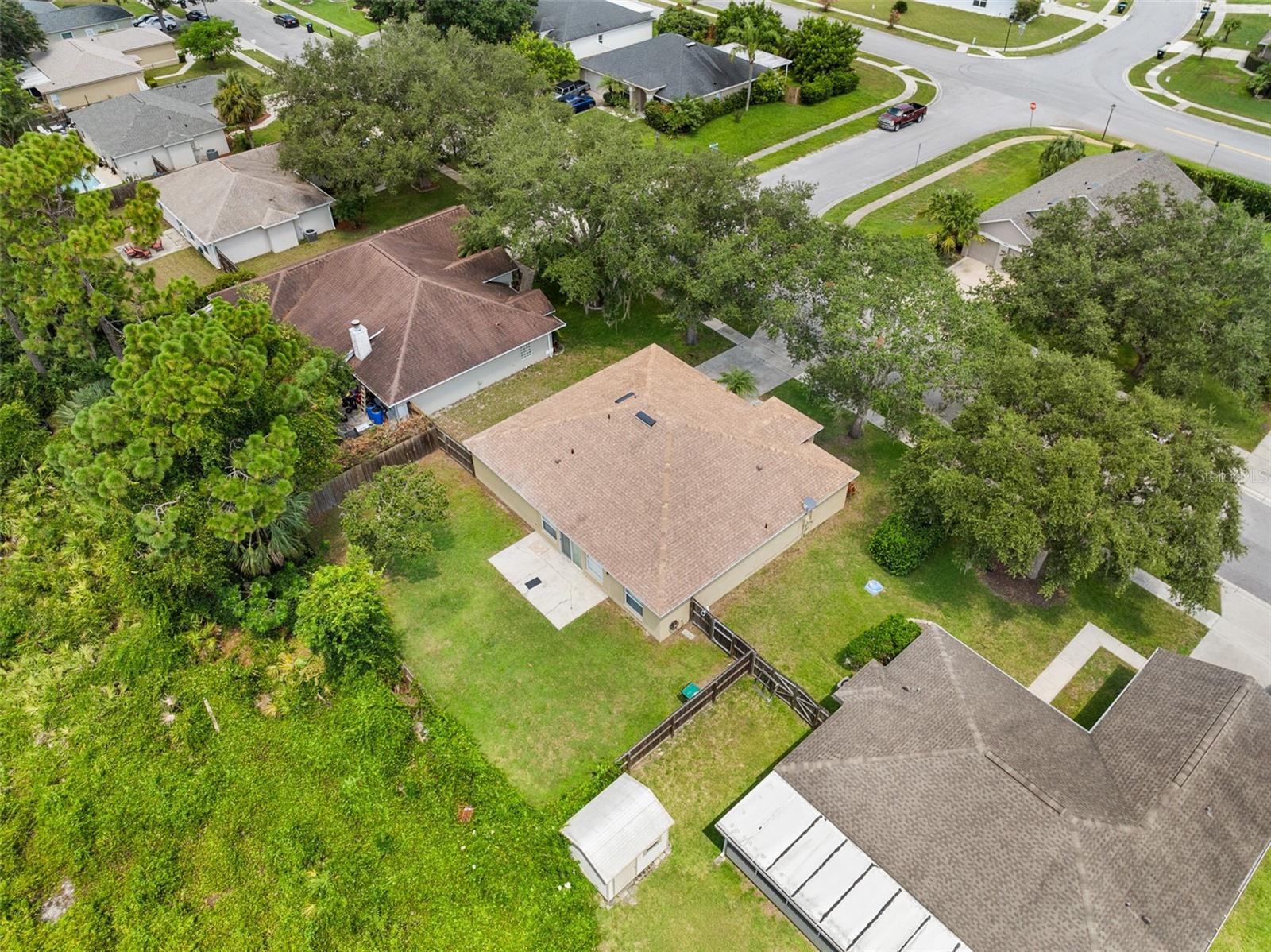 Image 39 of 53 For 13802 Riverpath Grove Dr