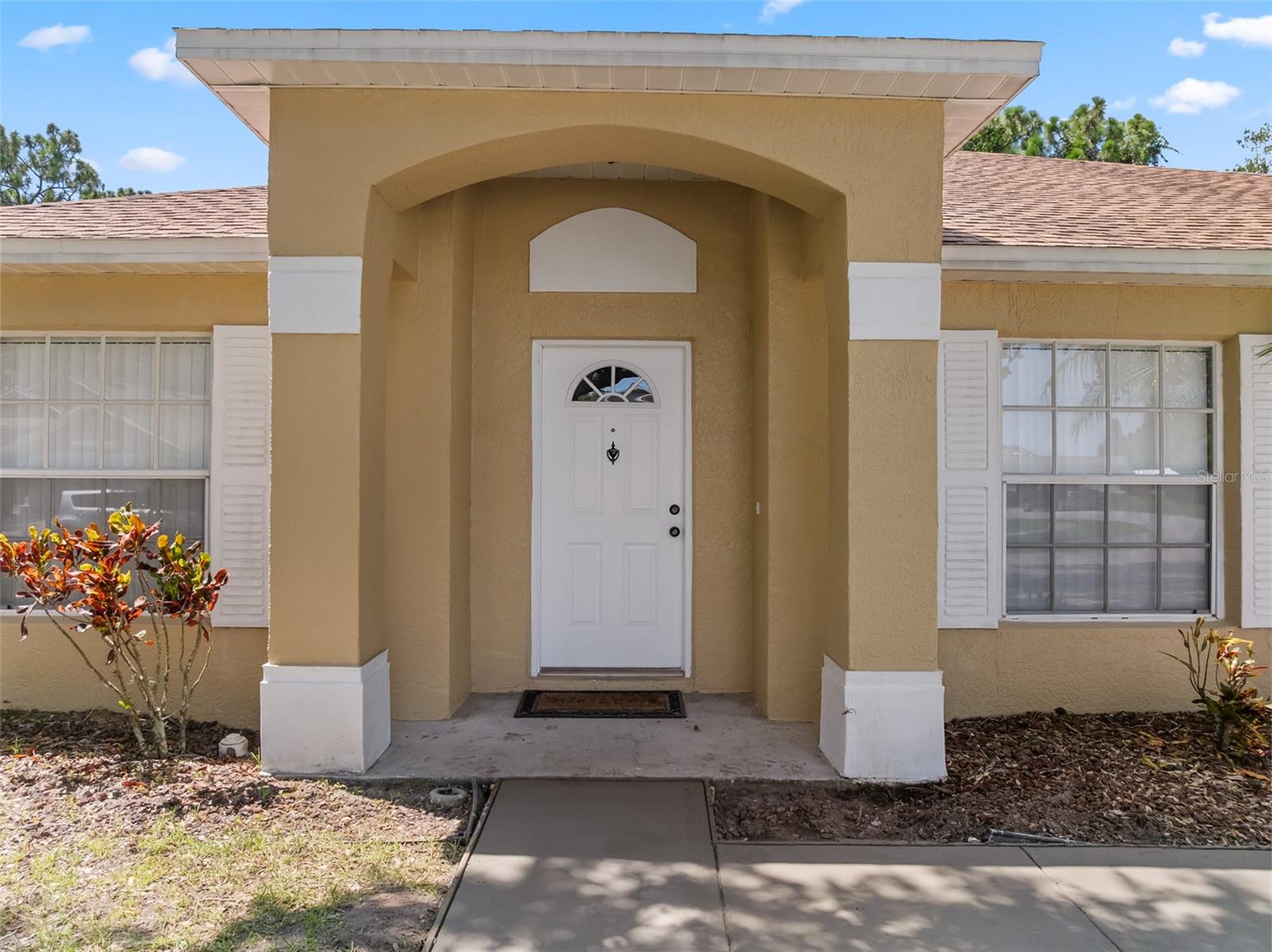 Image 8 of 53 For 13802 Riverpath Grove Dr