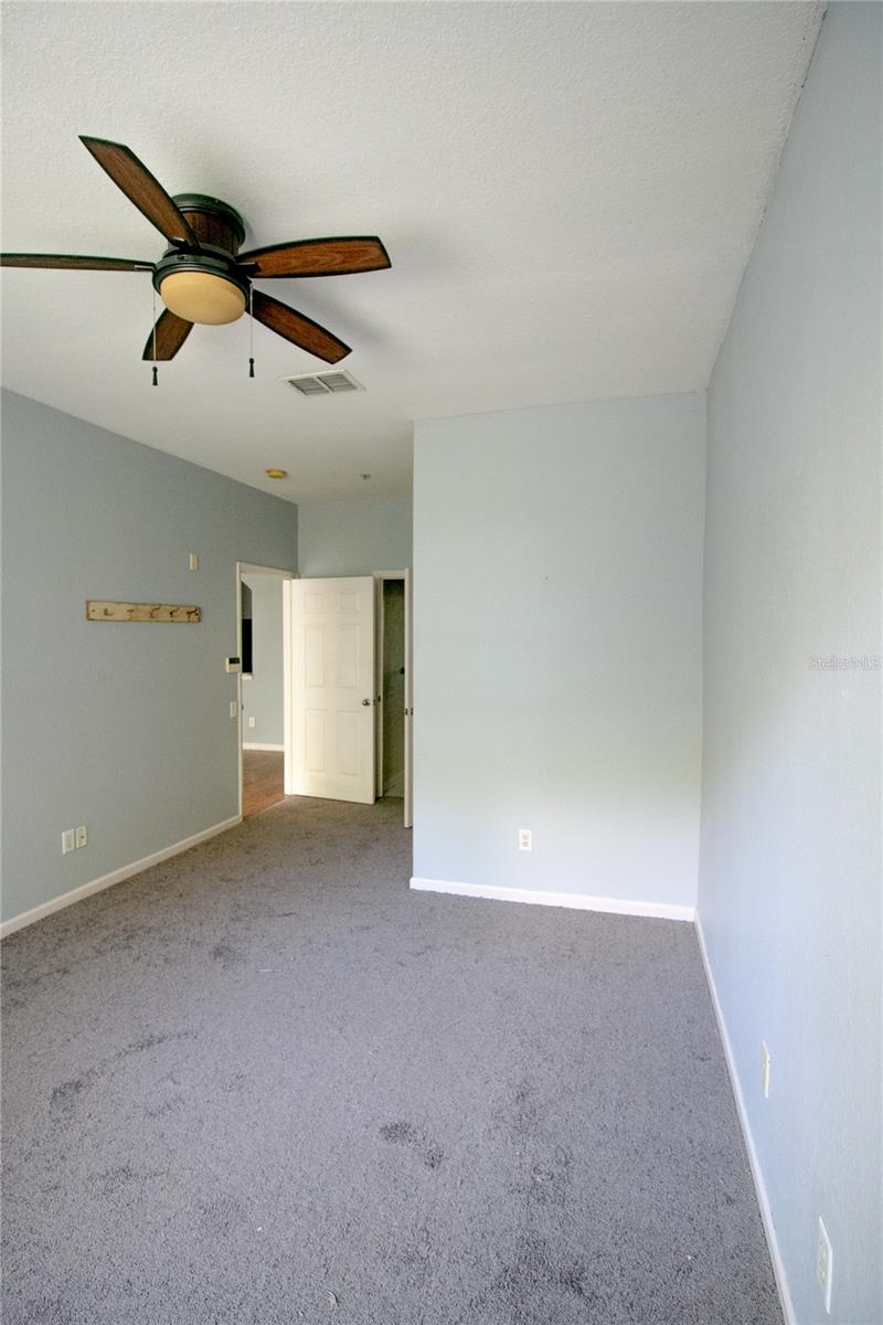 Image 16 of 19 For 584 Brantley Terrace Way 109