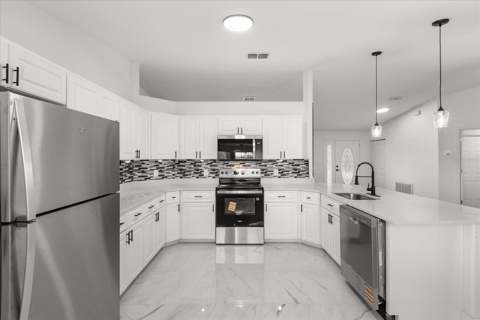 Image 15 of 45 For 6027 98th Street Road