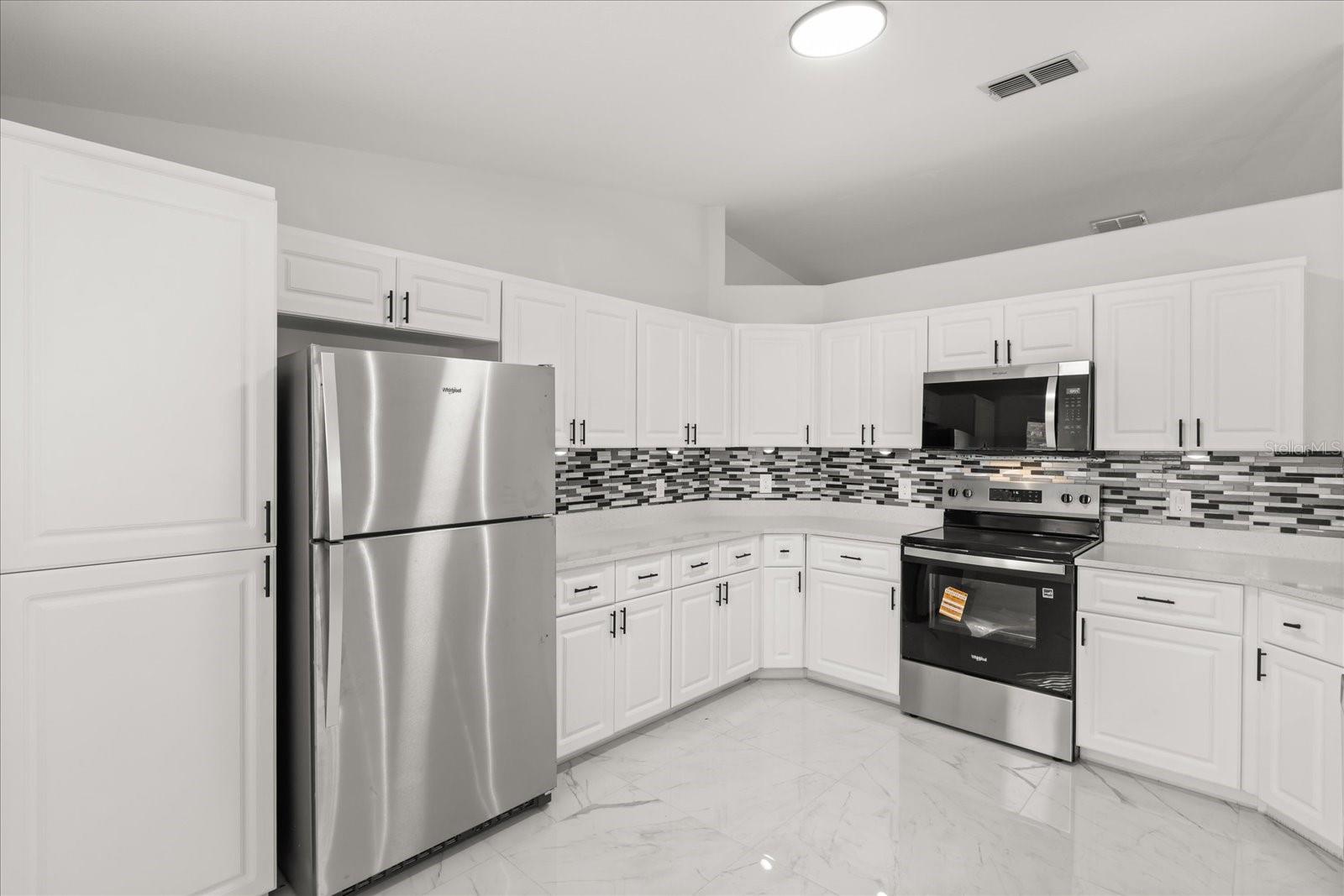 Image 16 of 45 For 6027 98th Street Road