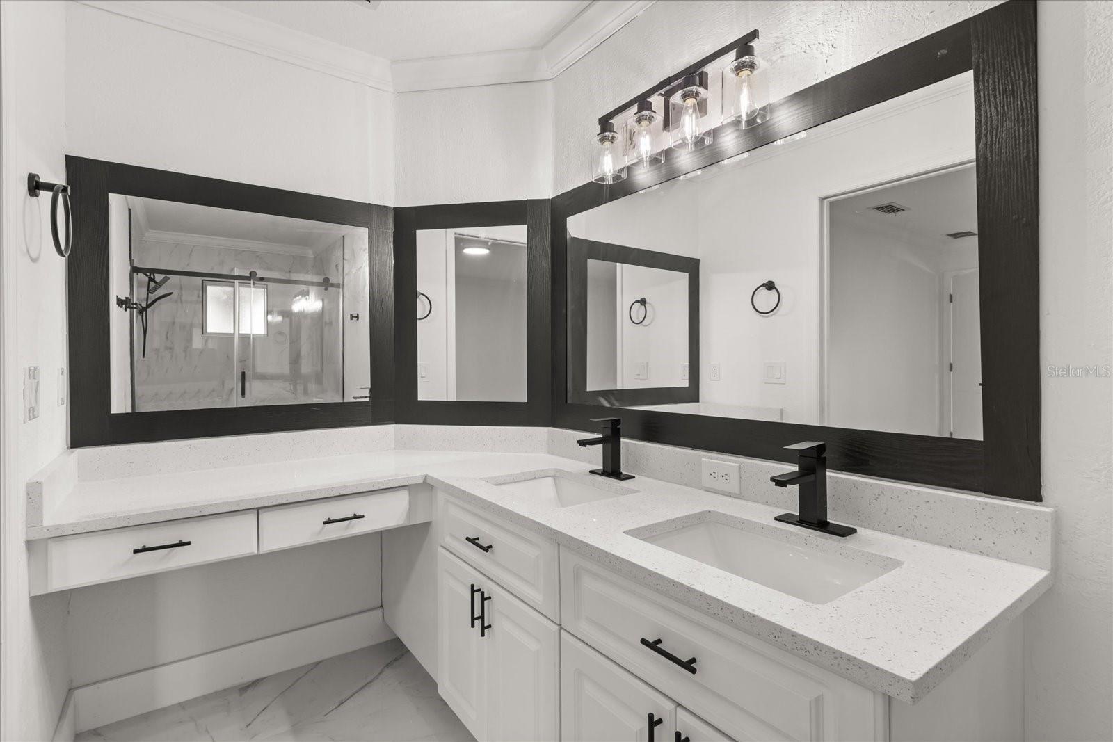 Image 23 of 45 For 6027 98th Street Road