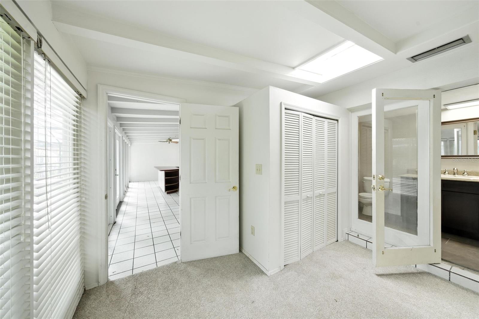 Image 20 of 32 For 1828 Biscayne Drive