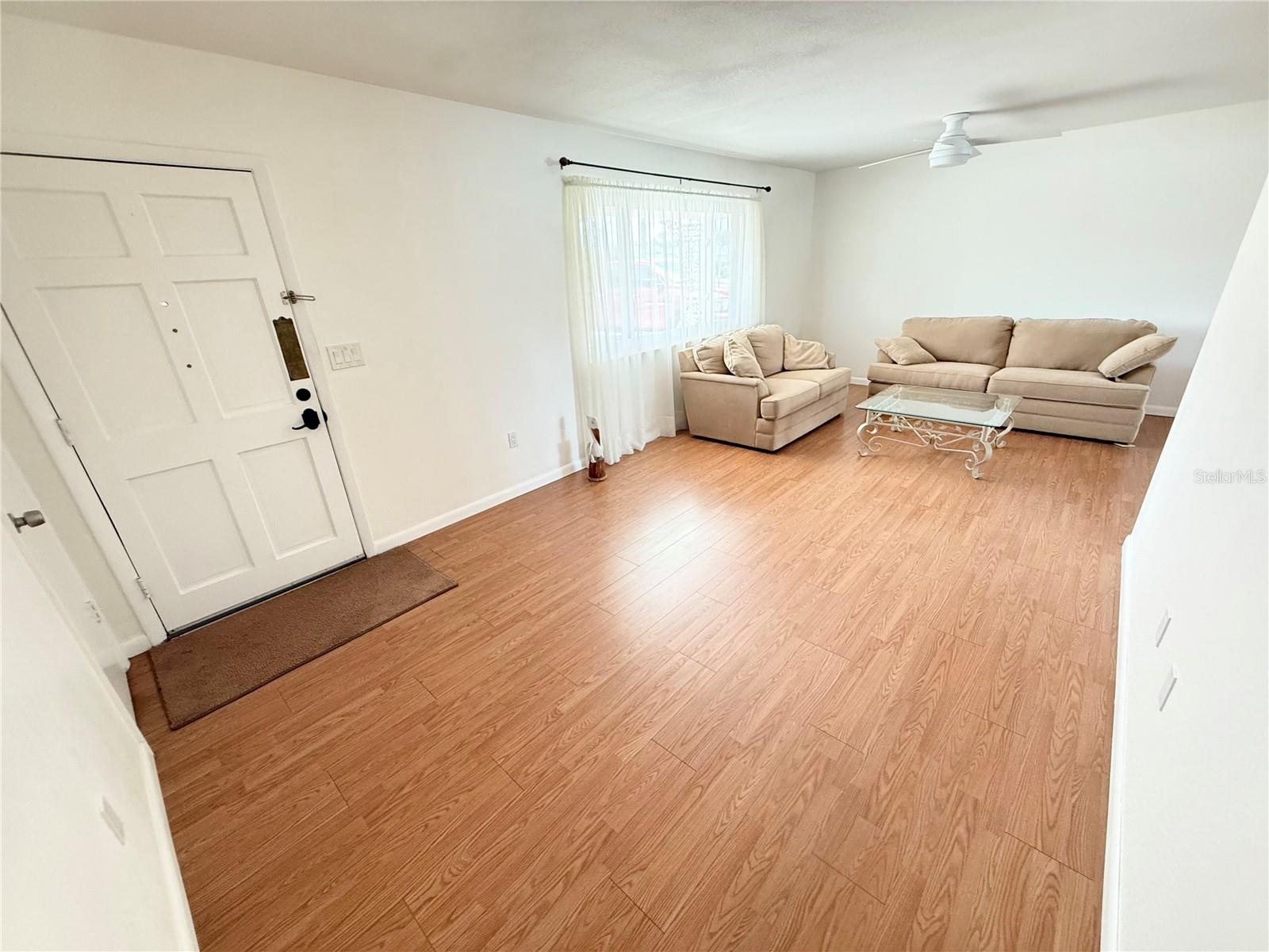 Image 16 of 24 For 1606 Pebble Beach Boulevard