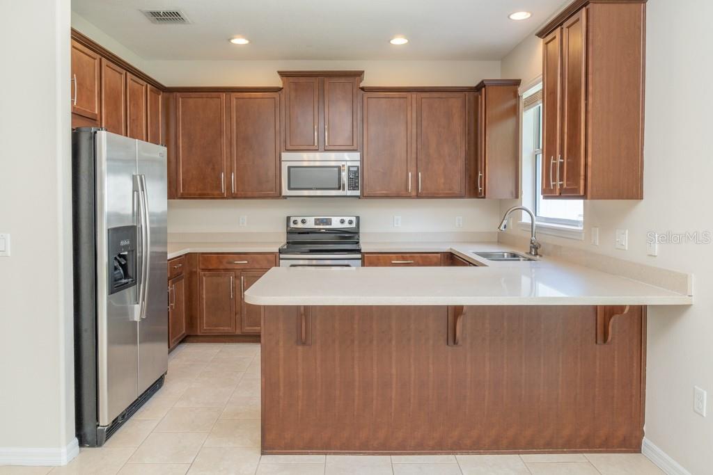 Image 2 of 10 For 9407 Tawnberry Street