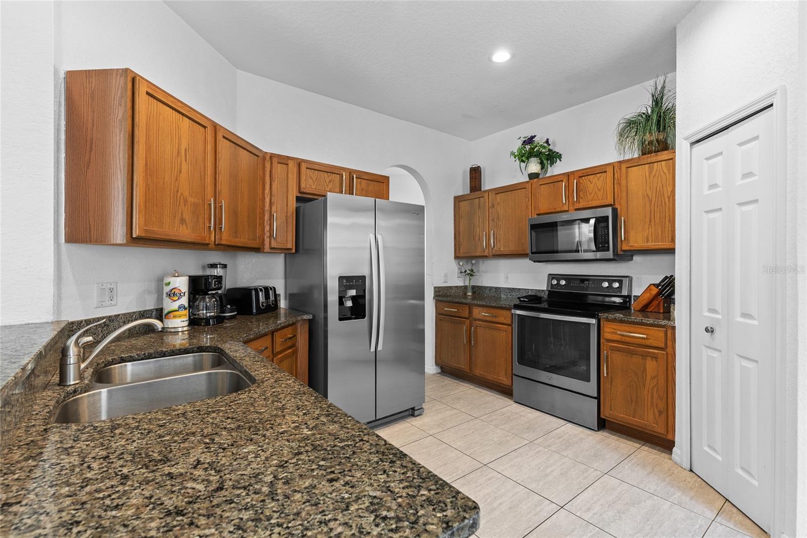 Image 19 of 49 For 507 Gleneagles Drive