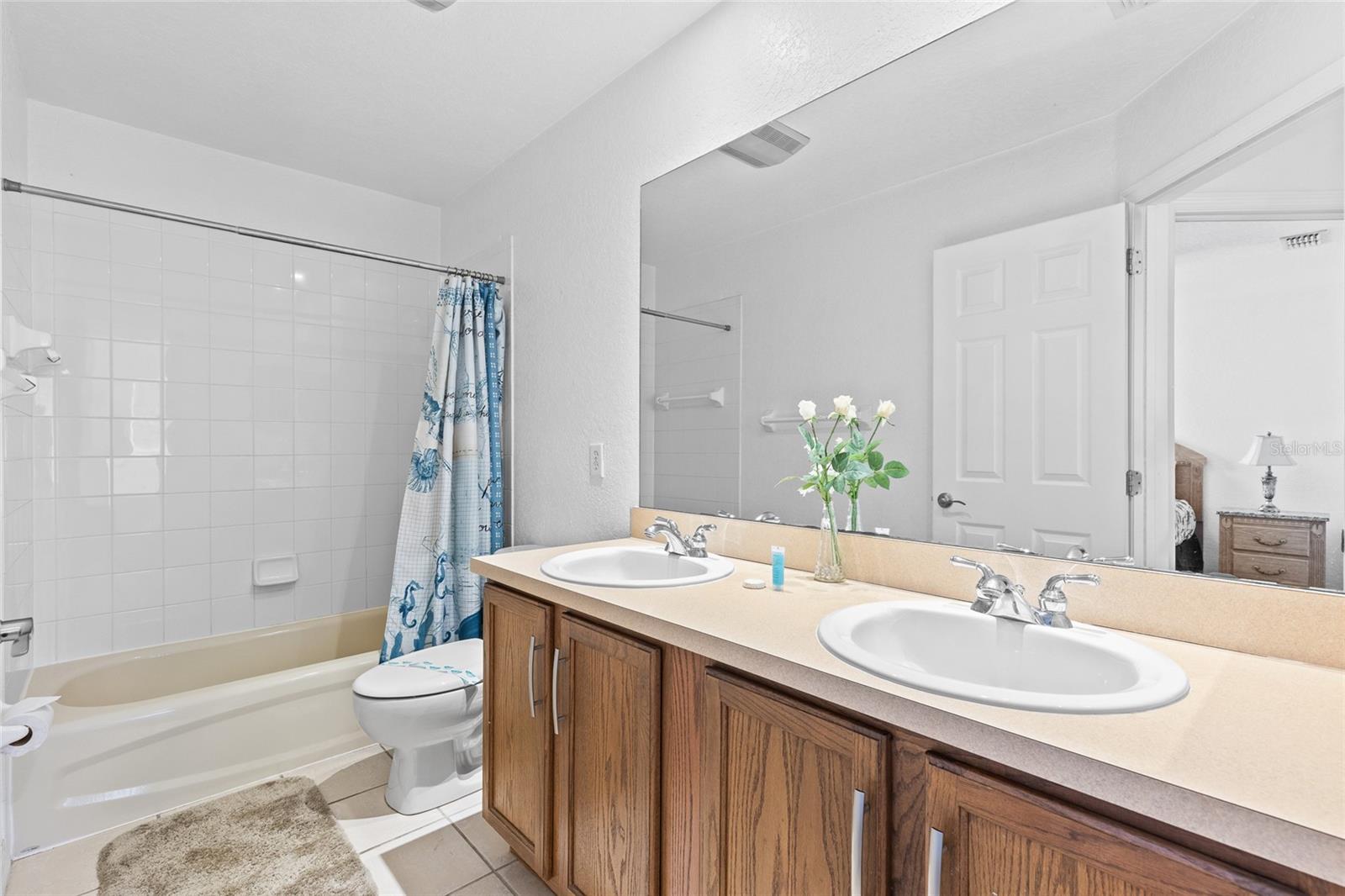 Image 23 of 49 For 507 Gleneagles Drive